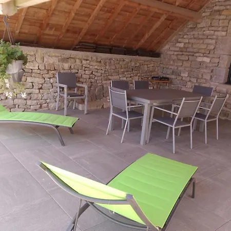 Holiday home Le Nid Du Poupet